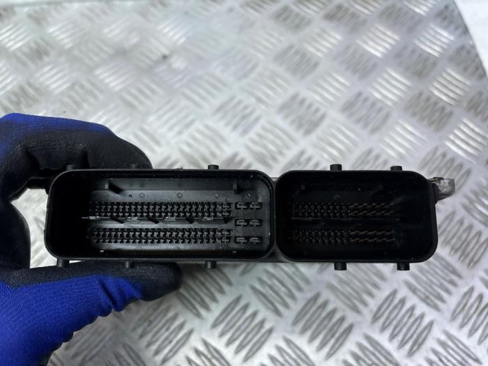 Kontaktslot + computer van een Fiat Punto Evo (199) 1.3 JTD Multijet 85 16V Euro 5 2011