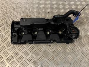 Gebruikte Kleppendeksel Audi A3 Sportback (8VA/8VF) 2.0 TDI 16V Prijs op aanvraag aangeboden door Autodemontage Rijnmond BV