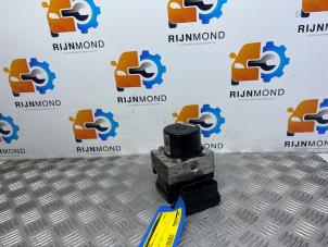 Gebruikte ABS Pomp Opel Combo 1.3 CDTI 16V ecoFlex Prijs op aanvraag aangeboden door Autodemontage Rijnmond BV