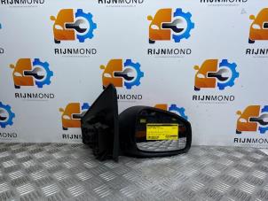 Gebruikte Buitenspiegel rechts Renault Megane III Berline (BZ) 1.5 dCi 90 Prijs op aanvraag aangeboden door Autodemontage Rijnmond BV