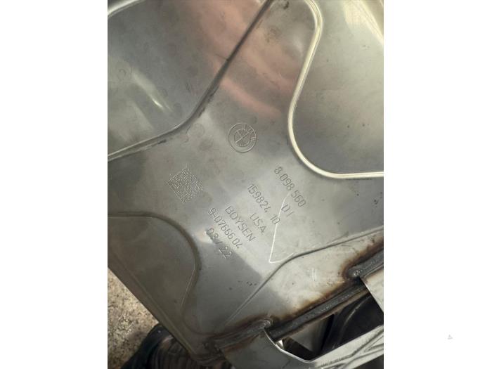 Uitlaat Einddemper van een BMW X5M (G05) 4.4i V8 32V Turbo Competition 2021