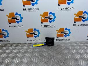 Gebruikte Schakelaar Licht Mercedes Citan (415.6) 1.5 109 CDI Prijs € 20,00 Margeregeling aangeboden door Autodemontage Rijnmond BV