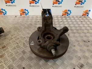 Gebruikte Fusee rechts-voor Ford Transit Custom 2.0 TDCi 16V Eco Blue 105 Prijs € 66,55 Inclusief btw aangeboden door Autodemontage Rijnmond BV