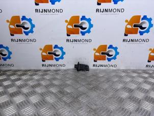 Gebruikte Luchtmassameter Ford Transit Custom 2.0 TDCi 16V Eco Blue 105 Prijs € 36,30 Inclusief btw aangeboden door Autodemontage Rijnmond BV