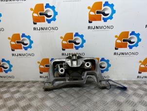 Gebruikte Motorsteun Mercedes CLA (117.3) 1.6 CLA-180 16V Prijs € 48,40 Inclusief btw aangeboden door Autodemontage Rijnmond BV