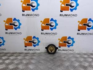 Gebruikte Luidspreker Mercedes CLA (117.3) 1.6 CLA-180 16V Prijs € 18,15 Inclusief btw aangeboden door Autodemontage Rijnmond BV