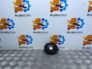 Gebruikte Luidspreker BMW 1 serie (F20) 118i 1.5 TwinPower 12V Prijs € 48,40 Inclusief btw aangeboden door Autodemontage Rijnmond BV