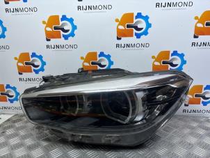 Gebruikte Koplamp links BMW 1 serie (F20) 118i 1.5 TwinPower 12V Prijs € 1.028,50 Inclusief btw aangeboden door Autodemontage Rijnmond BV
