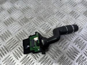 Gebruikte Pinker Schakelaar Jaguar XE 2.0d 180 16V Prijs op aanvraag aangeboden door Autodemontage Rijnmond BV