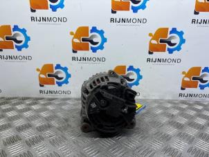 Gebruikte Dynamo Nissan NV 200 (M20M) 1.5 dCi 86 Prijs € 40,00 Margeregeling aangeboden door Autodemontage Rijnmond BV