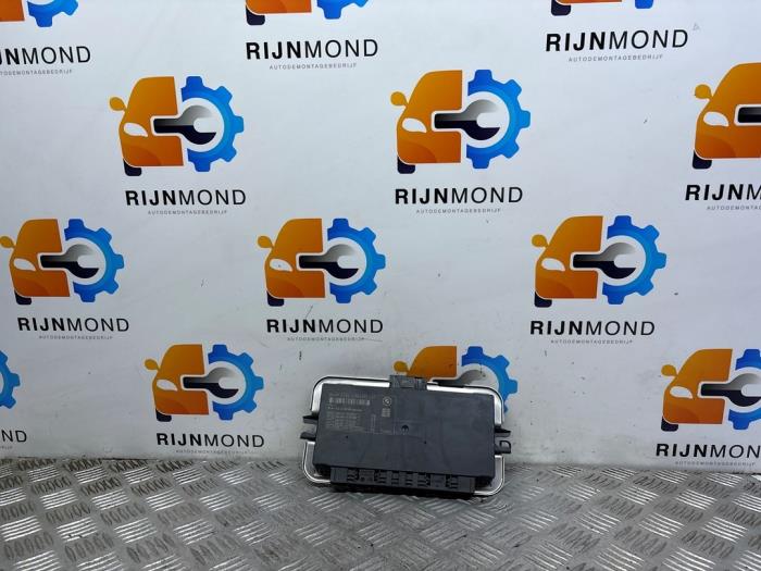 Gebruikte Module Verlichting BMW 5 serie (F10) 520d 16V Prijs € 100,00 Margeregeling aangeboden door Autodemontage Rijnmond BV