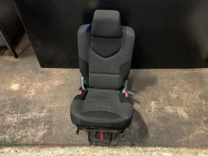 Gebruikte Stoel (bus) Peugeot 308 SW (4E/H) 1.6 VTI 16V Prijs € 200,00 Margeregeling aangeboden door Autodemontage Rijnmond BV