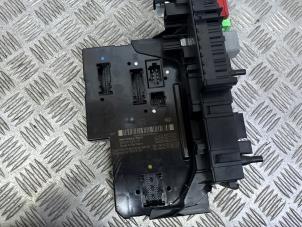 Gebruikte Zekeringkast Mercedes E Estate (S212) E-250 CDI 16V BlueEfficiency,BlueTEC Prijs op aanvraag aangeboden door Autodemontage Rijnmond BV