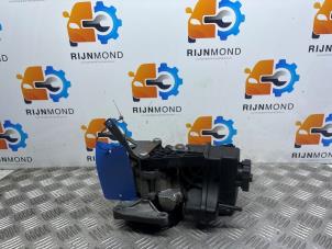 Gebruikte Servopomp Mercedes E Estate (S212) E-250 CDI 16V BlueEfficiency,BlueTEC Prijs op aanvraag aangeboden door Autodemontage Rijnmond BV