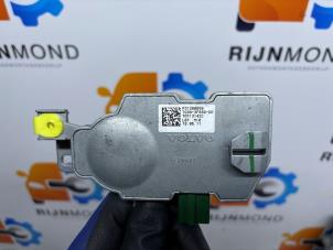 Gebruikte Contactslot + computer Volvo XC60 I (DZ) 2.0 DRIVe 20V Prijs op aanvraag aangeboden door Autodemontage Rijnmond BV