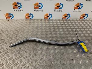 Gebruikte Carrosserielijst Opel Crossland (X) 1.2 Turbo 12V Prijs op aanvraag aangeboden door Autodemontage Rijnmond BV