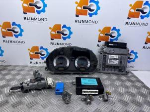 Gebruikte Kontaktslot + computer Kia Picanto (BA) 1.1 12V Prijs € 100,00 Margeregeling aangeboden door Autodemontage Rijnmond BV