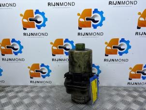 Gebruikte Stuurbekrachtiging Pomp Seat Ibiza III (6L1) 1.2 12V Prijs € 30,00 Margeregeling aangeboden door Autodemontage Rijnmond BV