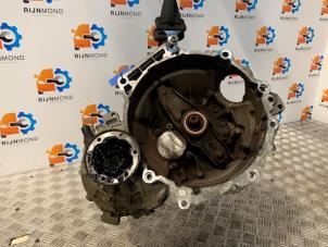 Gebruikte Versnellingsbak Audi A1 Sportback (8XA/8XF) 1.6 TDI 16V Prijs € 211,75 Inclusief btw aangeboden door Autodemontage Rijnmond BV