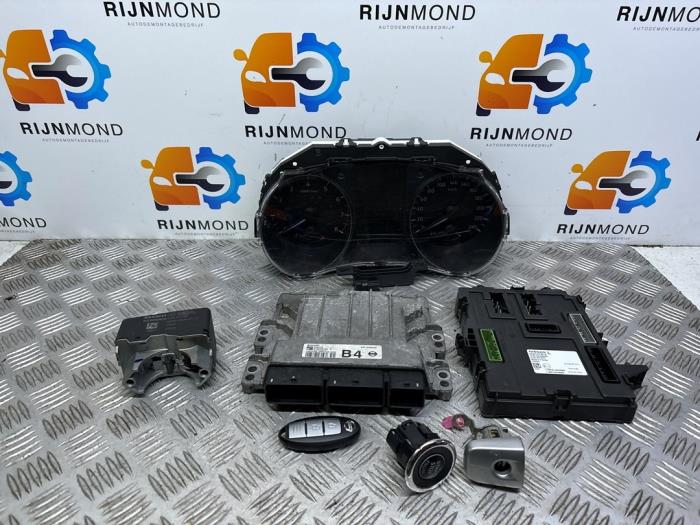 Gebruikte Kontaktslot + computer Nissan Qashqai (J11) 1.2 DIG-T 16V Prijs € 250,00 Margeregeling aangeboden door Autodemontage Rijnmond BV