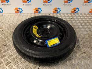 Gebruikte Reserveband Ford Grand C-Max (DXA) 1.0 Ti-VCT EcoBoost 12V 125 Prijs op aanvraag aangeboden door Autodemontage Rijnmond BV