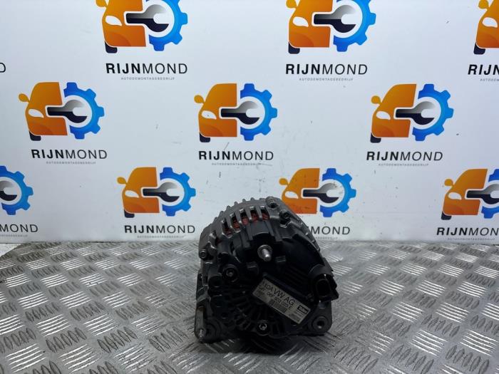 Gebruikte Dynamo Volkswagen Caddy III (2KA,2KH,2CA,2CH) 2.0 SDI Prijs € 9,99 Margeregeling aangeboden door Autodemontage Rijnmond BV