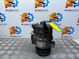 Gebruikte Aircopomp Volkswagen Polo VI (AW1) 1.0 MPI 12V Prijs € 100,00 Margeregeling aangeboden door Autodemontage Rijnmond BV