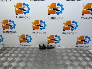 Gebruikte Verstuiver (diesel) Citroen C3 (SC) 1.6 HDi 92 Prijs € 14,98 Margeregeling aangeboden door Autodemontage Rijnmond BV