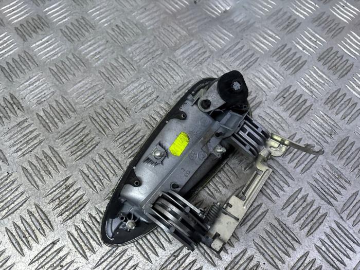 Kontaktslot + computer van een Fiat Punto Evo (199) 1.3 JTD Multijet 85 16V Euro 5 2011