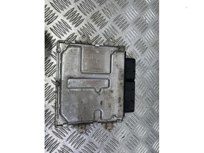 Kontaktslot + computer van een Fiat Punto Evo (199) 1.3 JTD Multijet 85 16V Euro 5 2011