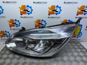 Gebruikte Linker Koplamp Ford Transit Custom 2.2 TDCi 16V Prijs € 180,00 Margeregeling aangeboden door Autodemontage Rijnmond BV