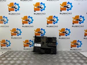 Gebruikte Zekeringkast Ford Transit Custom 2.2 TDCi 16V Prijs op aanvraag aangeboden door Autodemontage Rijnmond BV