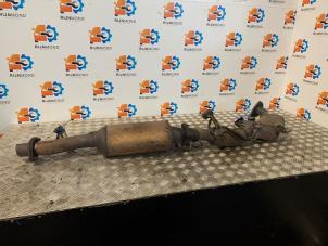 Gebruikte Roetfilter Volvo S40 (MS) 2.4 D5 20V Prijs € 250,00 Margeregeling aangeboden door Autodemontage Rijnmond BV