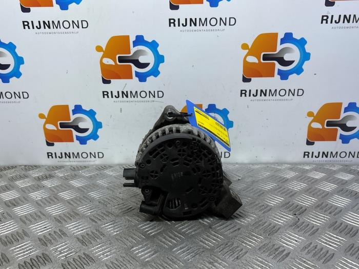 Gebruikte Dynamo Volvo S40 (MS) 2.4 D5 20V Prijs € 20,00 Margeregeling aangeboden door Autodemontage Rijnmond BV