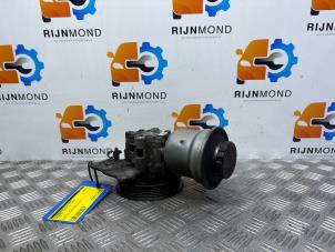 Gebruikte Pomp Servo Daihatsu Terios (J2) 1.5 16V DVVT 4x2 Euro 4 Prijs € 40,00 Margeregeling aangeboden door Autodemontage Rijnmond BV