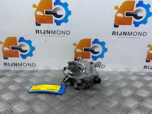 Gebruikte Vacuumpomp (Benzine) Ford Focus 3 1.0 Ti-VCT EcoBoost 12V 125 Prijs € 211,75 Inclusief btw aangeboden door Autodemontage Rijnmond BV