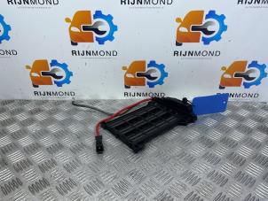 Gebruikte Kachel Verwarmingselement BMW X1 (F48) xDrive 20d 2.0 16V Prijs € 121,00 Inclusief btw aangeboden door Autodemontage Rijnmond BV