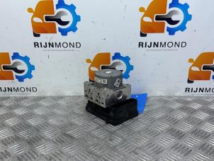 Gebruikte ABS Pomp Ford Fiesta 7 1.1 Ti-VCT 12V 85 Prijs € 302,50 Inclusief btw aangeboden door Autodemontage Rijnmond BV