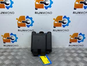 Gebruikte Zekeringkast Ford Fiesta 7 1.1 Ti-VCT 12V 85 Prijs € 72,60 Inclusief btw aangeboden door Autodemontage Rijnmond BV