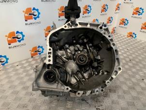 Gebruikte Versnellingsbak Toyota Aygo X 1.0 12V VVT-i Prijs € 550,00 Margeregeling aangeboden door Autodemontage Rijnmond BV