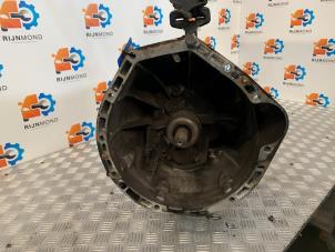 Gebruikte Versnellingsbak Mercedes Vito (639.6) 2.2 109 CDI 16V Prijs € 200,00 Margeregeling aangeboden door Autodemontage Rijnmond BV