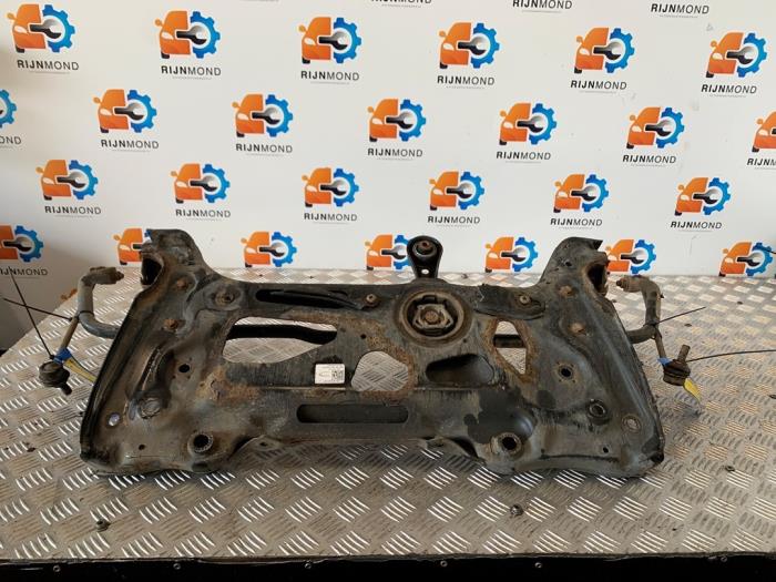 Gebruikte Subframe Volkswagen Golf VII (AUA) 1.2 TSI 16V Prijs op aanvraag aangeboden door Autodemontage Rijnmond BV