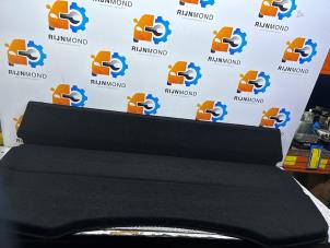 Gebruikte Hoedenplank Citroen C4 Picasso (UD/UE/UF) 1.6 16V THP 155 Prijs € 90,00 Margeregeling aangeboden door Autodemontage Rijnmond BV