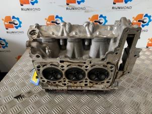 Cilinderkop van een BMW 1 serie (F20) 118i 1.5 TwinPower 12V 2017