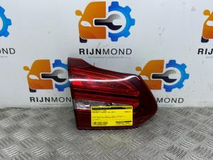 Gebruikte Achterlicht links Mercedes C Estate (S205) C-180 1.6 16V BlueEfficiency Prijs € 75,00 Margeregeling aangeboden door Autodemontage Rijnmond BV