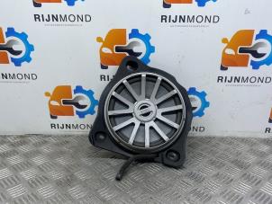 Gebruikte Luidspreker Mercedes C Estate (S205) C-180 1.6 16V BlueEfficiency Prijs € 150,00 Margeregeling aangeboden door Autodemontage Rijnmond BV