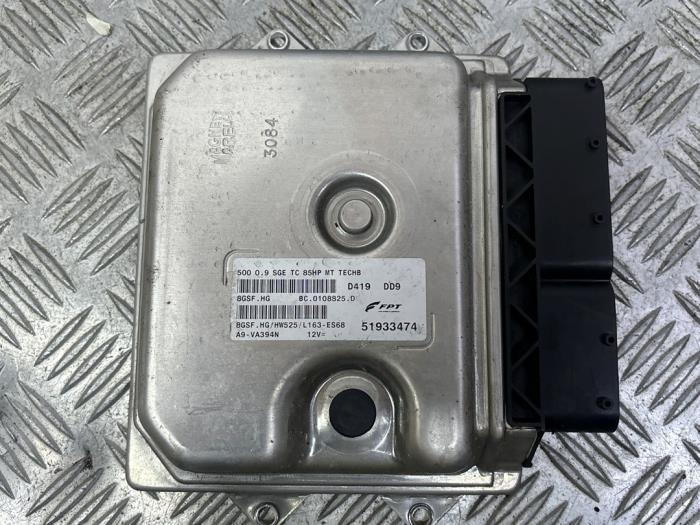 Gebruikte Kontaktslot + computer Fiat 500 (312) 0.9 TwinAir 85 Prijs op aanvraag aangeboden door Autodemontage Rijnmond BV