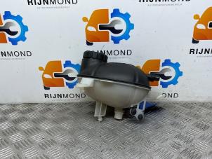 Gebruikte Expansievat Mercedes C Estate (S205) C-400 3.0 V6 Turbo 4-Matic Prijs € 30,00 Margeregeling aangeboden door Autodemontage Rijnmond BV