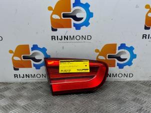 Gebruikte Achterlicht links BMW 1 serie (F20) 118i 1.5 TwinPower 12V Prijs op aanvraag aangeboden door Autodemontage Rijnmond BV