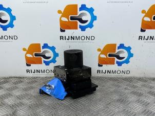 Gebruikte ABS Pomp BMW 5 serie Touring (E61) 530d 24V Prijs op aanvraag aangeboden door Autodemontage Rijnmond BV